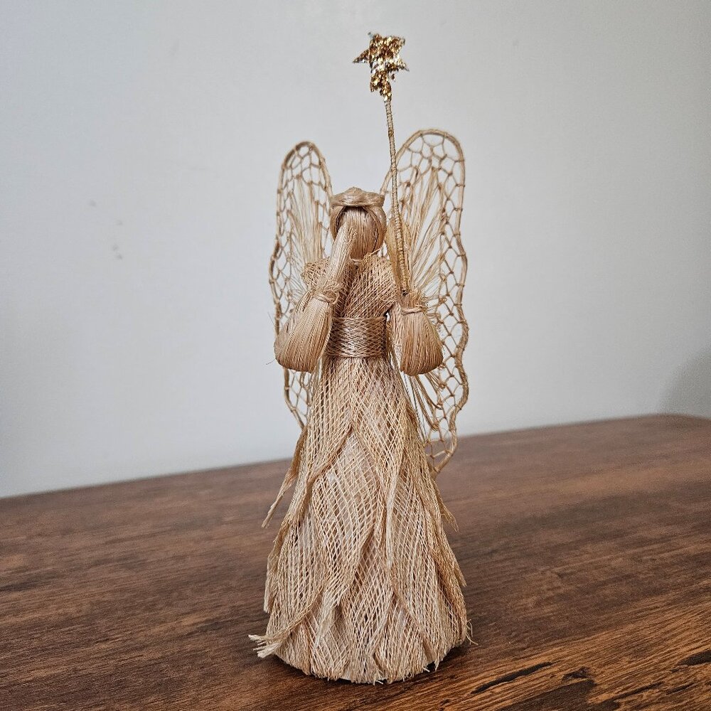 Vintage 1970s Christmas Corn Silk Abaca Straw Tree Topper Shelf Sitter Angel - Picture 2 of 5